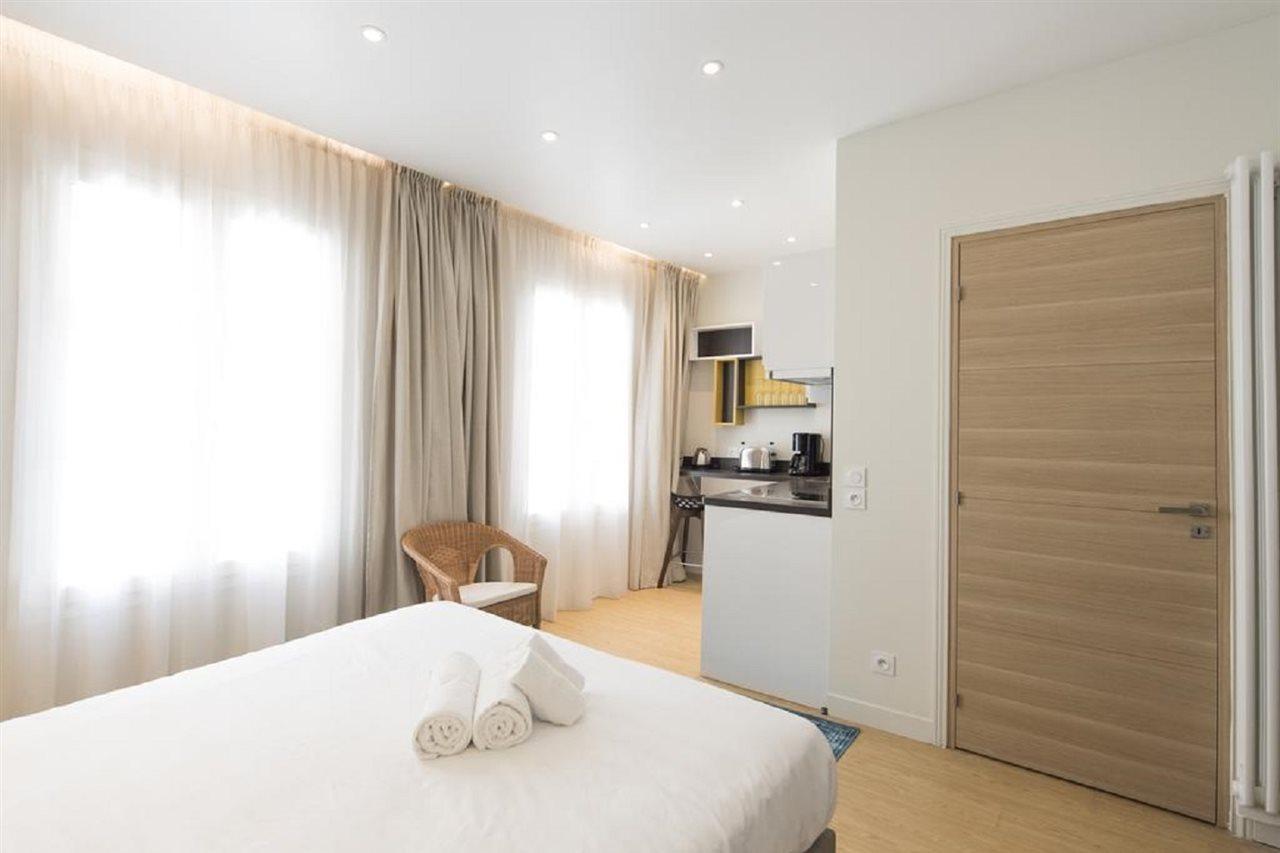 Veeve - Studio By The Jardin Du Luxembourg Parigi Esterno foto